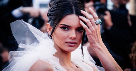 kendall jenner leaked|Kendall Jenners nude photos are leaked, Twitter body